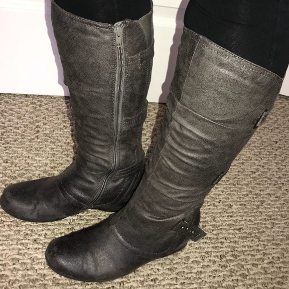 bare traps wide calf boots